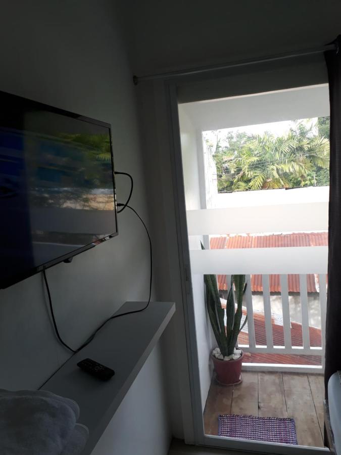 Gomez Guest House Tagbilaran City Exterior photo