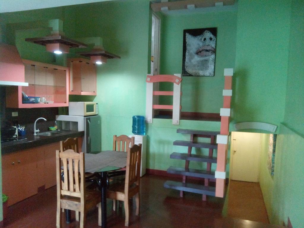 Gomez Guest House Tagbilaran City Room photo