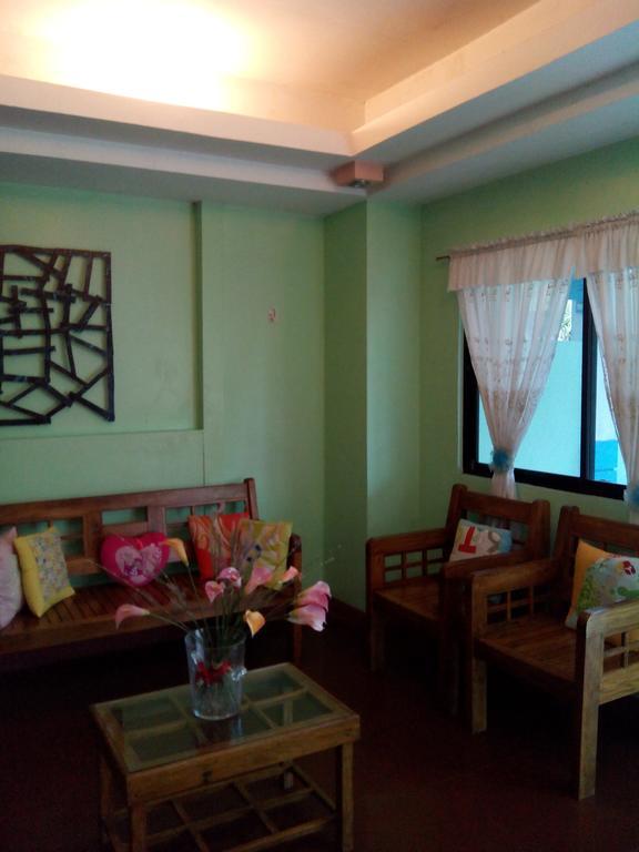 Gomez Guest House Tagbilaran City Room photo